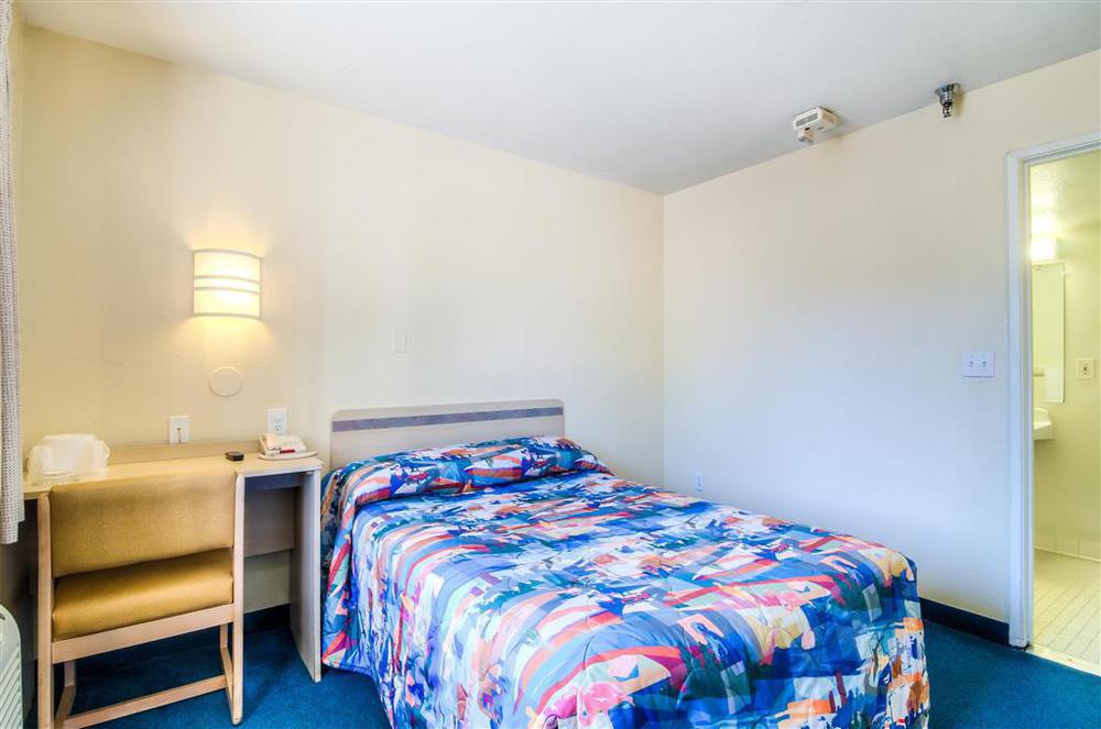Motel 6-Schiller Park, Il - Chicago O'Hare Phòng bức ảnh